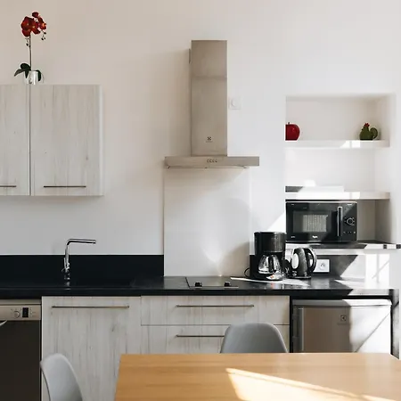 La Maison D'olivier Bed & Breakfast 3*