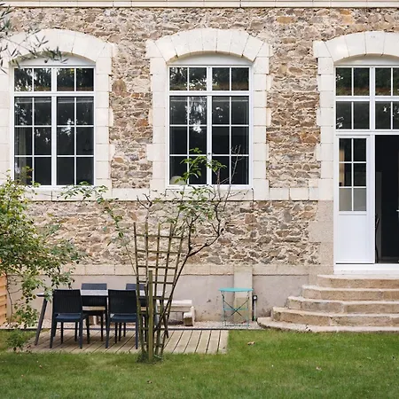 Bed & Breakfast La Maison D'olivier Mesnard-la-Barotière