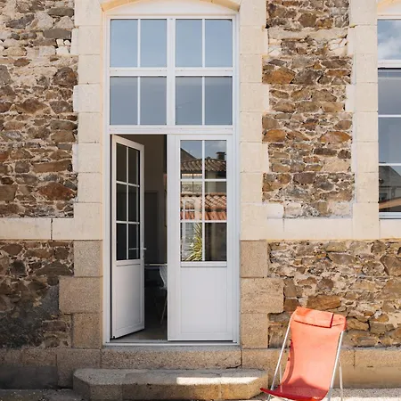 La Maison D'olivier فندق مبيت وإفطار Mesnard-la-Barotière