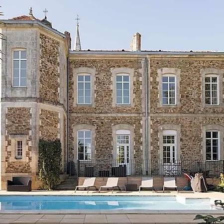 Panzió La Maison D'olivier Mesnard-la-Barotière