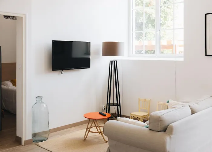 La Maison D'olivier 3* Mesnard-la-Barotière